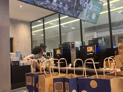 -瑞幸咖啡(江汉路中山大道店)