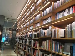 -茑屋书店(天目里店)