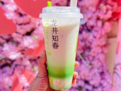 -奈雪的茶(M+世纪都会广场店)