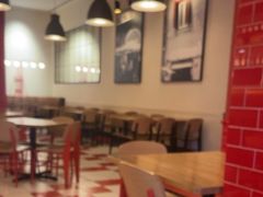 -城市大道红炉披萨烘焙坊