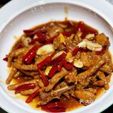 [悠闲]费大厨 | 累了就来碗儿辣椒炒肉拌白米饭🍚