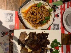 -胡桃里民谣酒馆