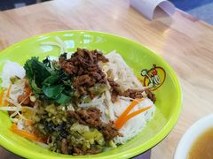 -胡仕光陵水酸粉