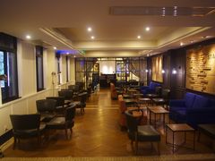 大堂-星巴克臻选(广州沙面店)