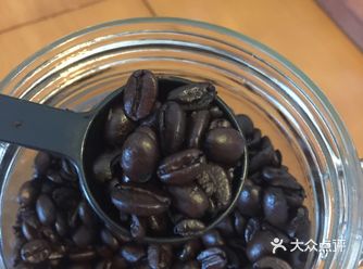 再配上一些奶粉，真的很棒。2、推荐一下太古的方糖吧