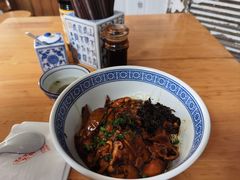 -沪西老弄堂面馆(定西路店)