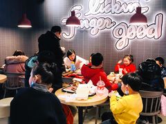 大堂-肯德基(保定嘉德万达店)
