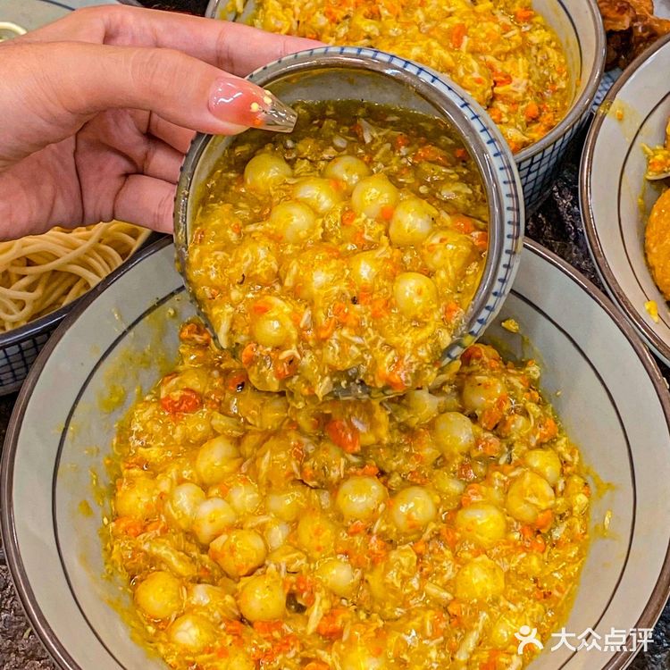 来杭州一定要吃！蟹粉馄饨拌面🦀️真的香晕了！！