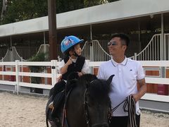 -名驭国际马术学院