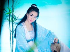 -九月鹰飞汉服摄影工作室