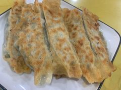 素三鲜锅贴-春水锅贴·传统鲁菜(大明湖店)