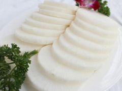 白萝卜-巴府菌汤火锅(灵寿店)