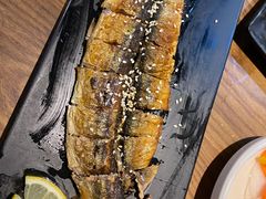 香煎秋刀鱼-·缸桶屋·韩式牛肋条自助烤肉(西湖D11店)