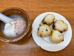 -老字号眼镜子煎包汤包店