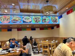 -乡土特色.冷锅鱼.牦牛肉汤锅