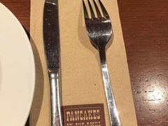 -Pancakes on the rocks(Darling Harbour)