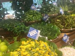 -胖姐渔村(中源大道店)