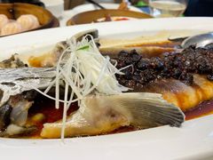 -万龙洲海鲜(大兴绿地缤纷城店)