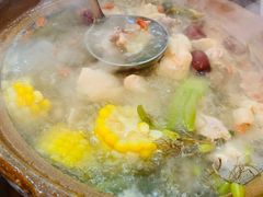 石橄榄炖鸡-洪大厨鸡煲(福田店)