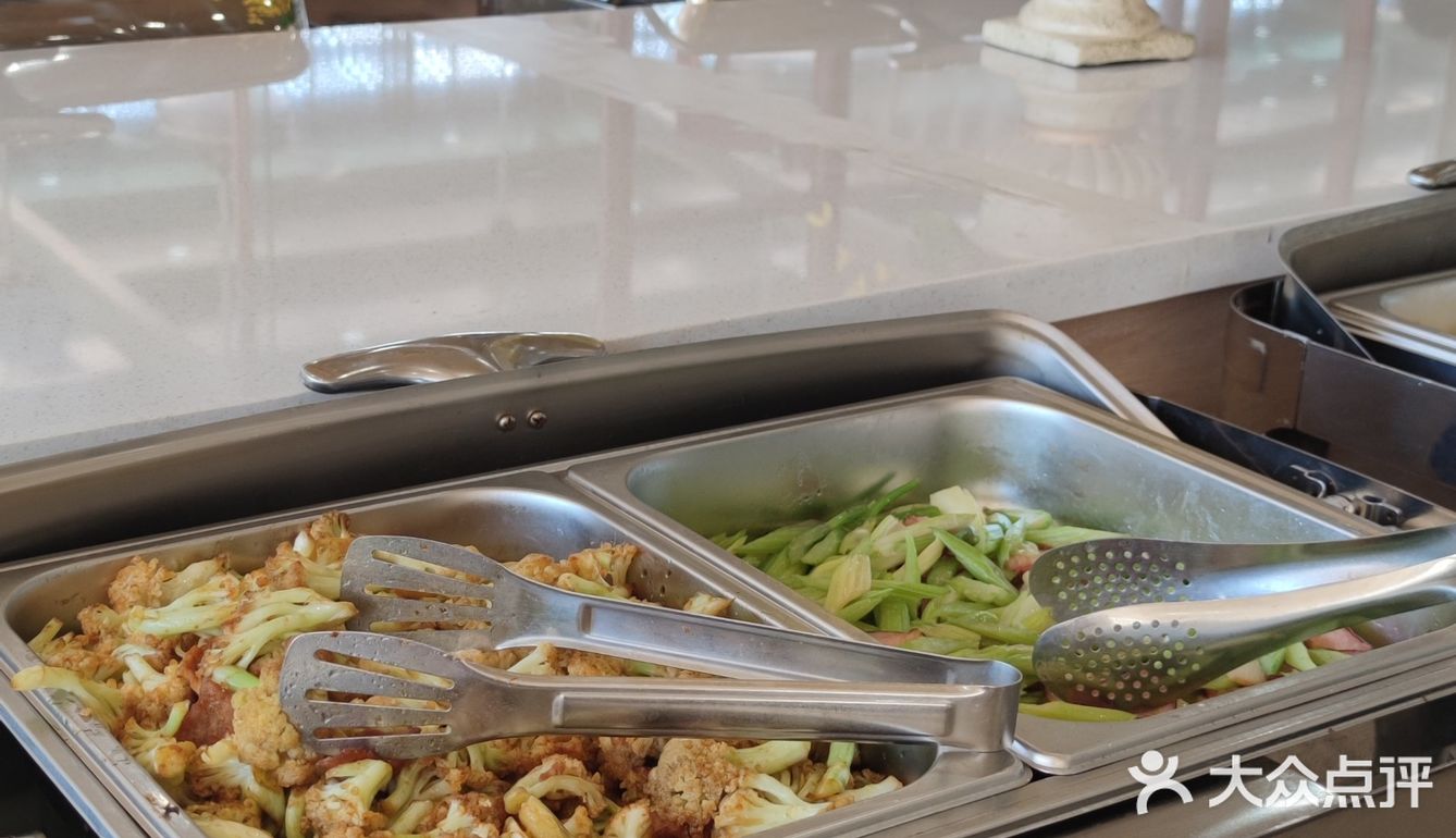 面朝大海，来顿鲜活的海鲜自助