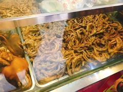 藤椒爪翅-王浩儿纪六孃甜皮鸭(乐山总店)