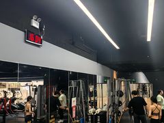-VLines耀能运动24小时·月付制健身(京广桥店)