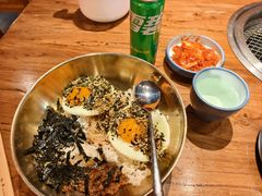 -明洞阿姨·韩式酱蟹烤肉·创意料理(三元桥店)