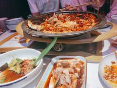 -鸣记脆皮烤鱼·海鲜烤鱼(三八广场店)