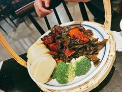 龙井脆皮茶香肉-老头儿油爆虾·知味杭州(爱琴海购物中心)