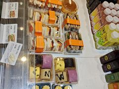 -多乐之日(田林东路店)