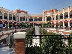 -佛罗伦萨小镇广佛名品奥特莱斯(疏港路店)