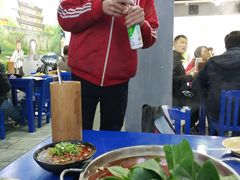 -马路边边·成都串串(翠柏路店)