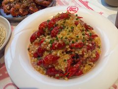 -肥肥虾庄·金牌油焖大虾(杨园滨江时代walk店)