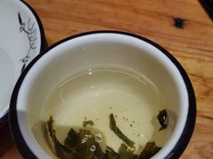 薄荷茶-老滇山寨•云南特色菜•地方菜•民族风情歌舞表演(金碧店)