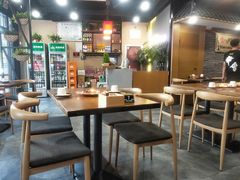 大堂-楚媚娘炭火蛙锅(宽厚里店)