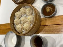 -馋三尺蟹粉小笼(人民广场店)