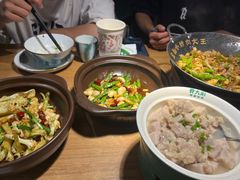 -费大厨辣椒炒肉(万家丽一店)