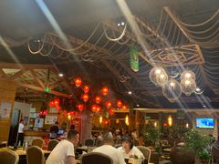 大堂-龙泉人椰子鸡.糟粕醋.海南菜(三亚旗舰店)