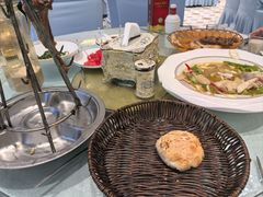 -马尔龙新疆饭店·清真(瑞景店)