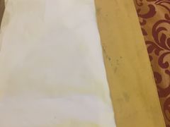 床上用品有污渍-北京美神宫艺术主题温泉酒店
