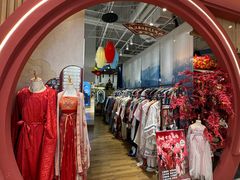 -十步汉飏国风生态馆·汉服写真自拍(银泰店)