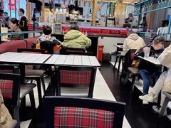 -肥汁米蘭香港米线(长宁来福士店)