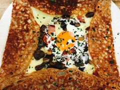 鸡蛋蘑菇熏肉荞麦可丽饼-RAC BAR(安福路店)