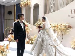 -欣薇婚纱(新源乐汇城店)