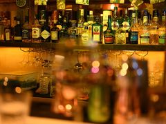 -城墙外BAR