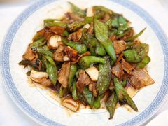 辣椒炒肉-万柳阁小馆·花园餐厅(龙潭湖店)