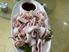 -崴海渔村(虹梅路店)