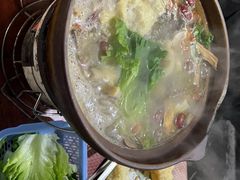 -威邵鸡煲(西华路总店)