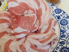 -一只羊·铜锅涮羊肉烧烤