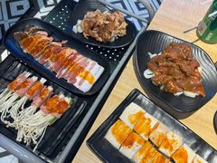 -三国惹火烤肉·中日韩烤肉集合店(百草路店)